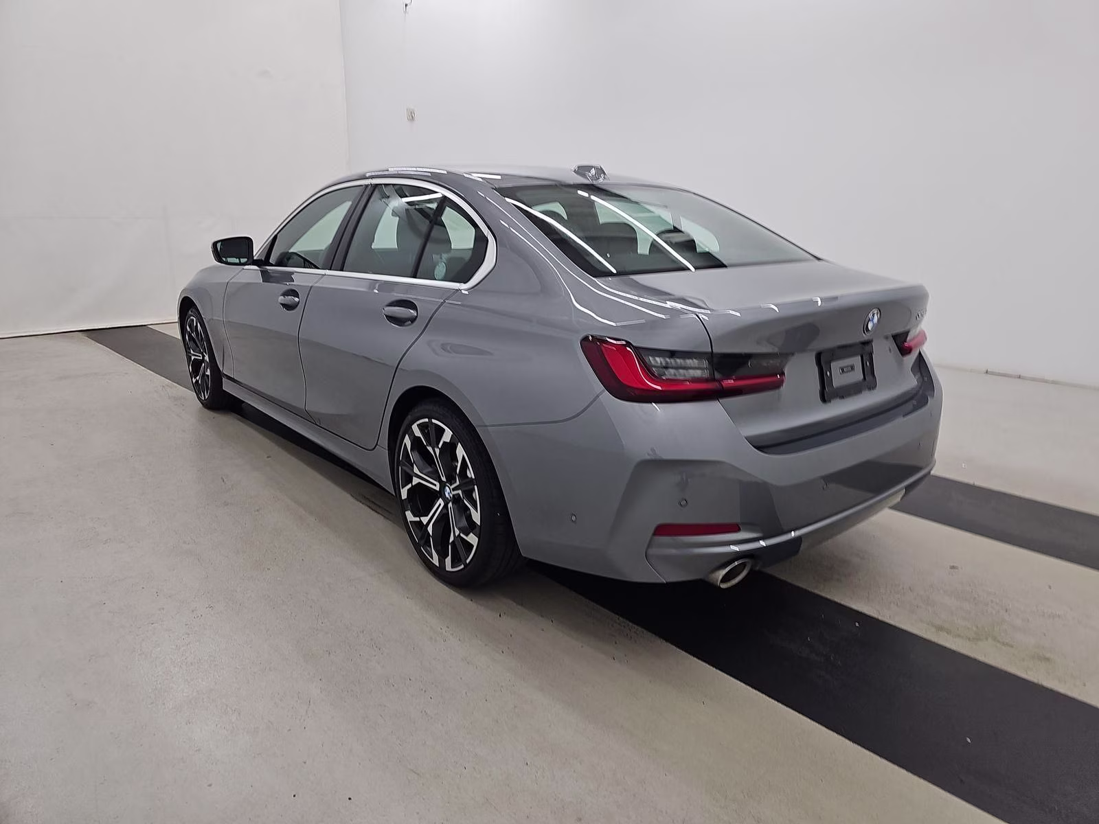 2026 Skyscraper Gray Metallic BMW 3 Series 330i RWD Sedan