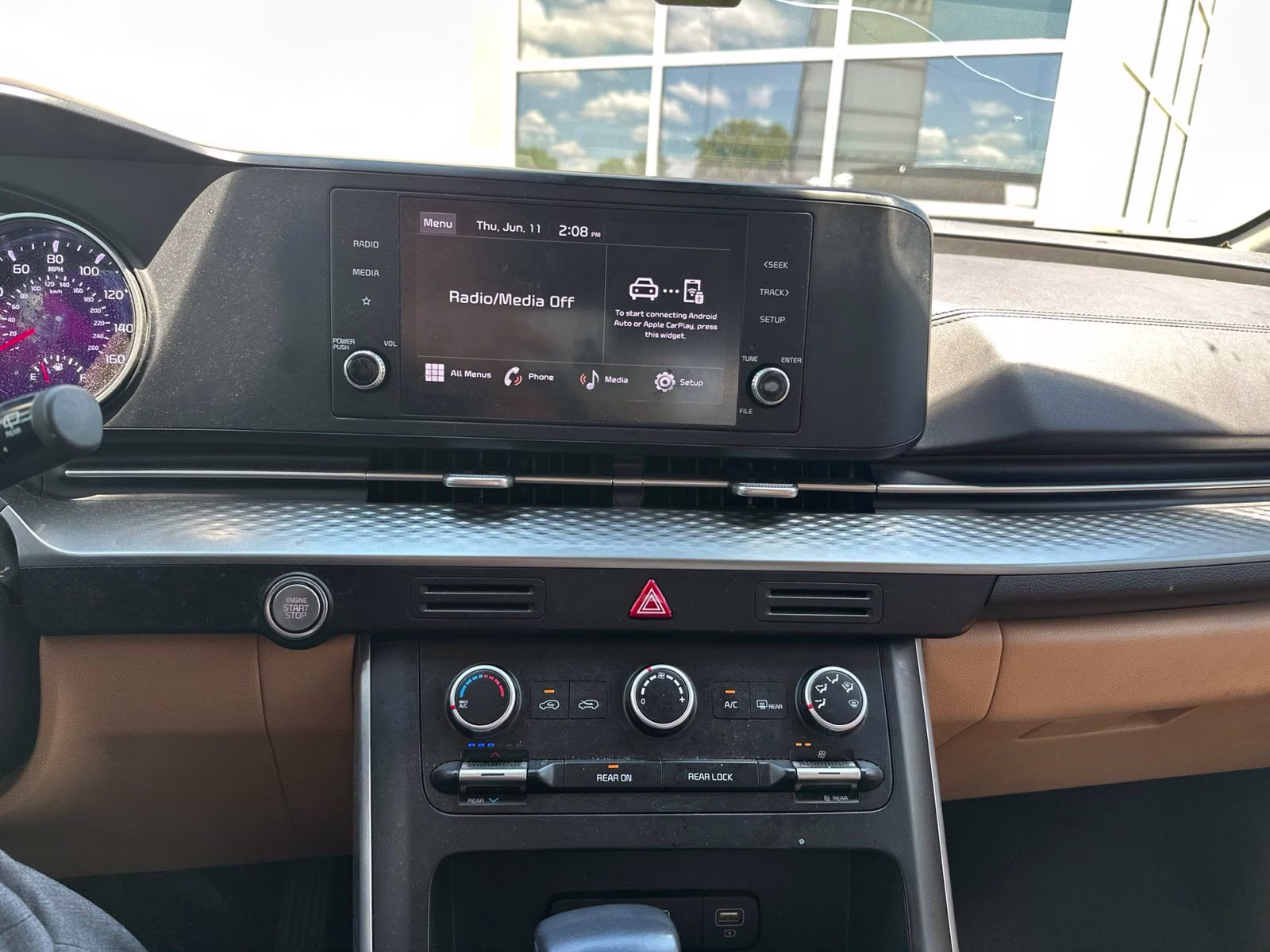 2024 Snow White Pearl Kia Carnival LX FWD Van