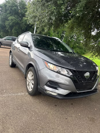 2022 Gun Metallic Nissan Rogue Sport SV FWD SUV