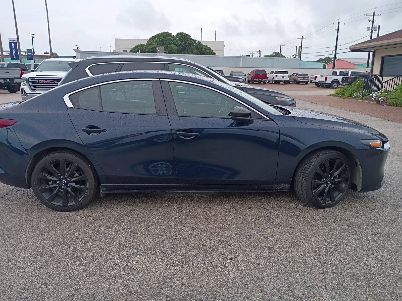 2024 Crystal Blue Mazda Mazda3 2.5 S Select Sport FWD Sedan