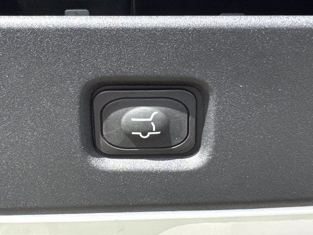 2026 Oxford White Ford Expedition Active RWD SUV