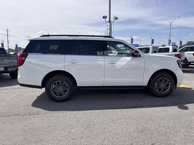 2026 Oxford White Ford Expedition Active RWD SUV