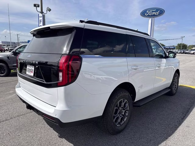 2026 Oxford White Ford Expedition Active RWD SUV
