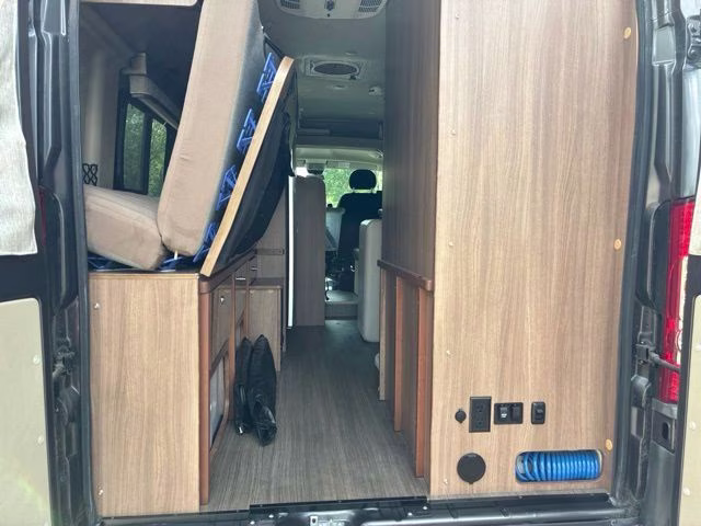 2017 Granite Crystal Metallic Clearcoat Ram ProMaster 3500 High Roof FWD Van