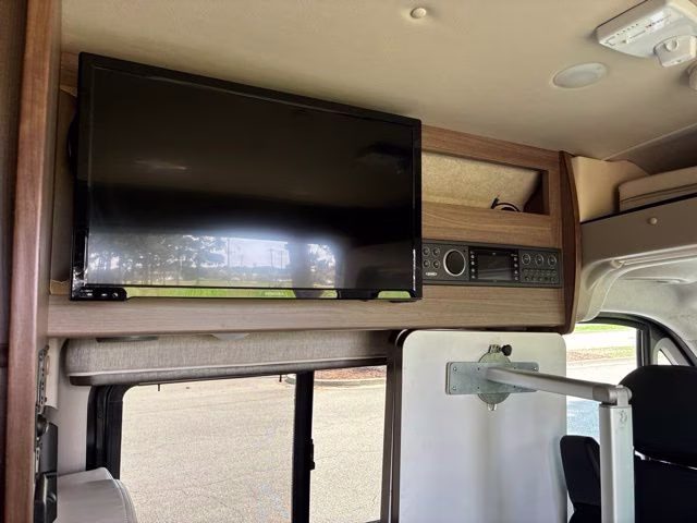 2017 Granite Crystal Metallic Clearcoat Ram ProMaster 3500 High Roof FWD Van