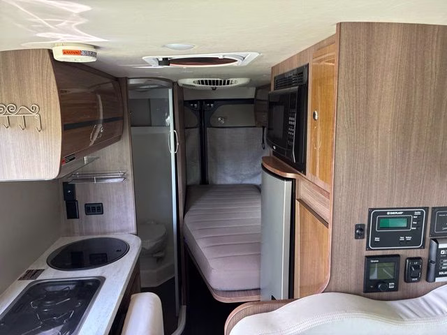 2017 Granite Crystal Metallic Clearcoat Ram ProMaster 3500 High Roof FWD Van