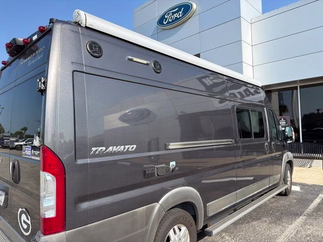 2017 Granite Crystal Metallic Clearcoat Ram ProMaster 3500 High Roof FWD Van