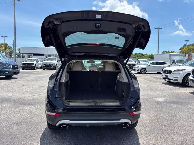 2019 Black Metallic Lincoln MKC Reserve FWD SUV