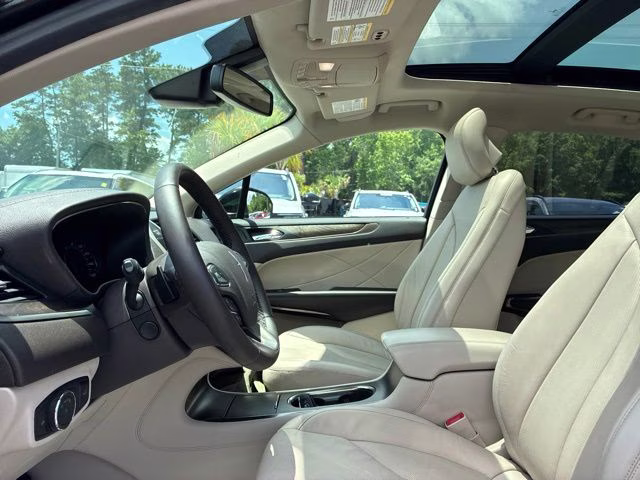 2019 Black Metallic Lincoln MKC Reserve FWD SUV