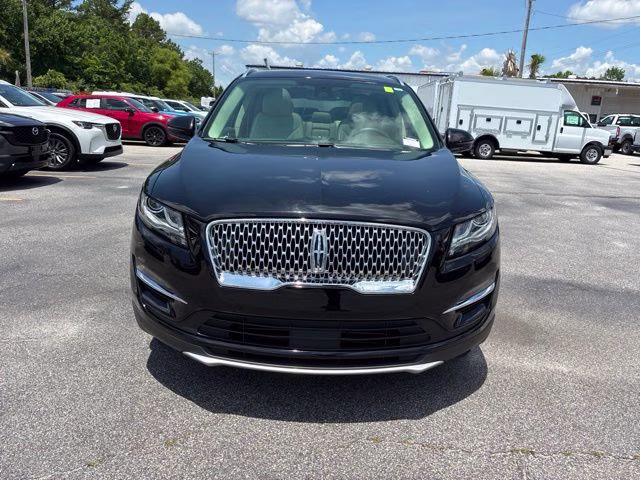 2019 Black Metallic Lincoln MKC Reserve FWD SUV