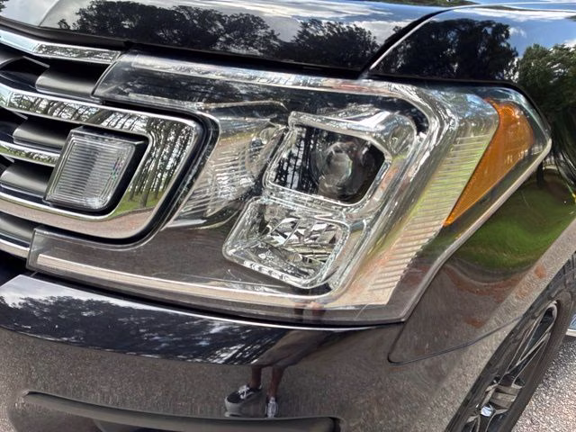2021 Black Metallic Ford Expedition XLT RWD SUV