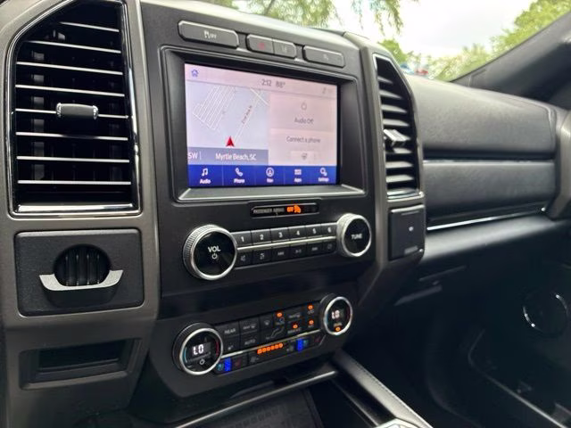 2021 Black Metallic Ford Expedition XLT RWD SUV