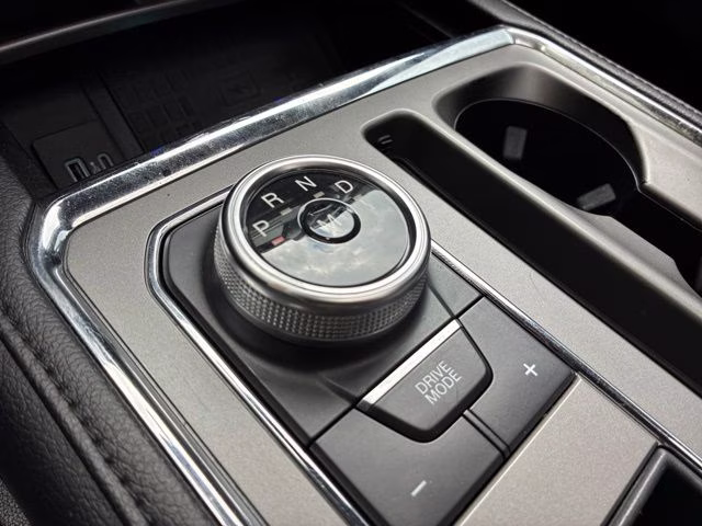 2021 Black Metallic Ford Expedition XLT RWD SUV