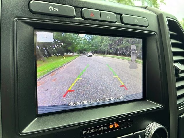 2021 Black Metallic Ford Expedition XLT RWD SUV