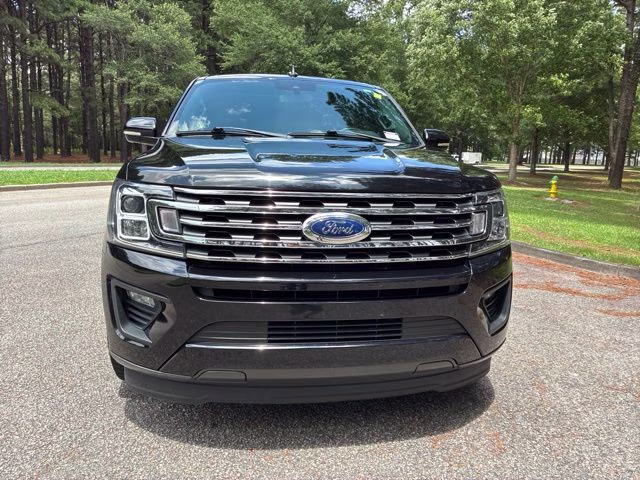2021 Black Metallic Ford Expedition XLT RWD SUV