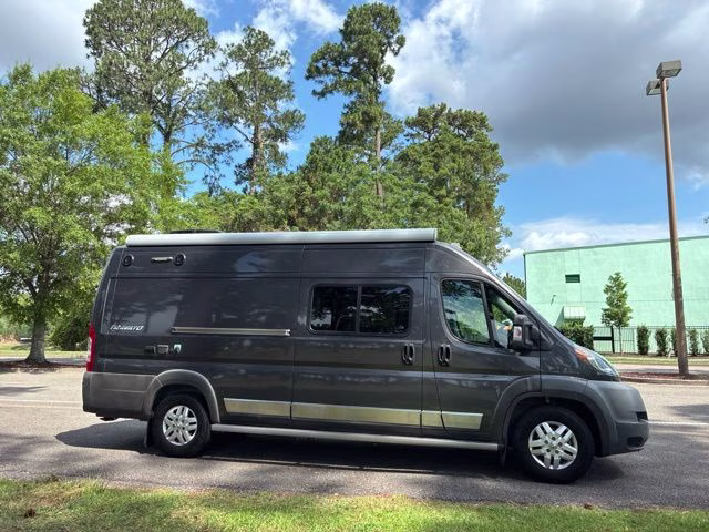2017 Granite Crystal Metallic Clearcoat Ram ProMaster 3500 High Roof FWD Van