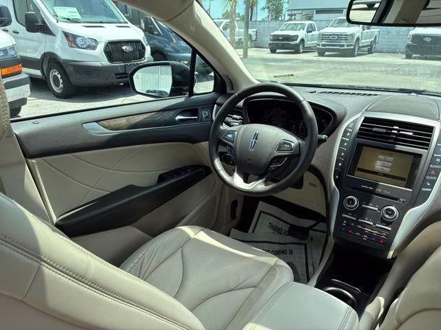 2019 Black Metallic Lincoln MKC Reserve FWD SUV