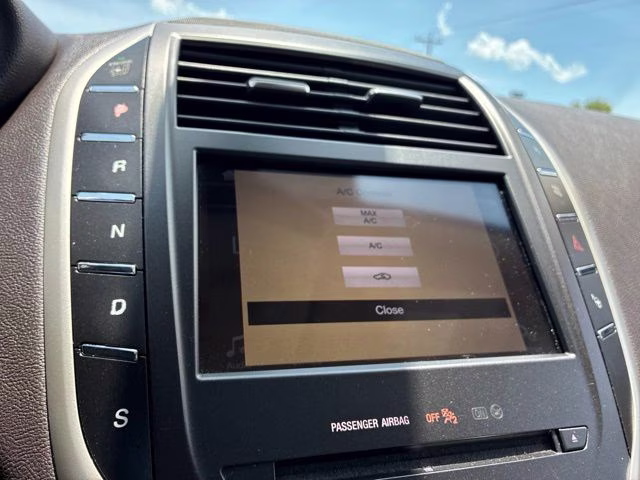 2019 Black Metallic Lincoln MKC Reserve FWD SUV