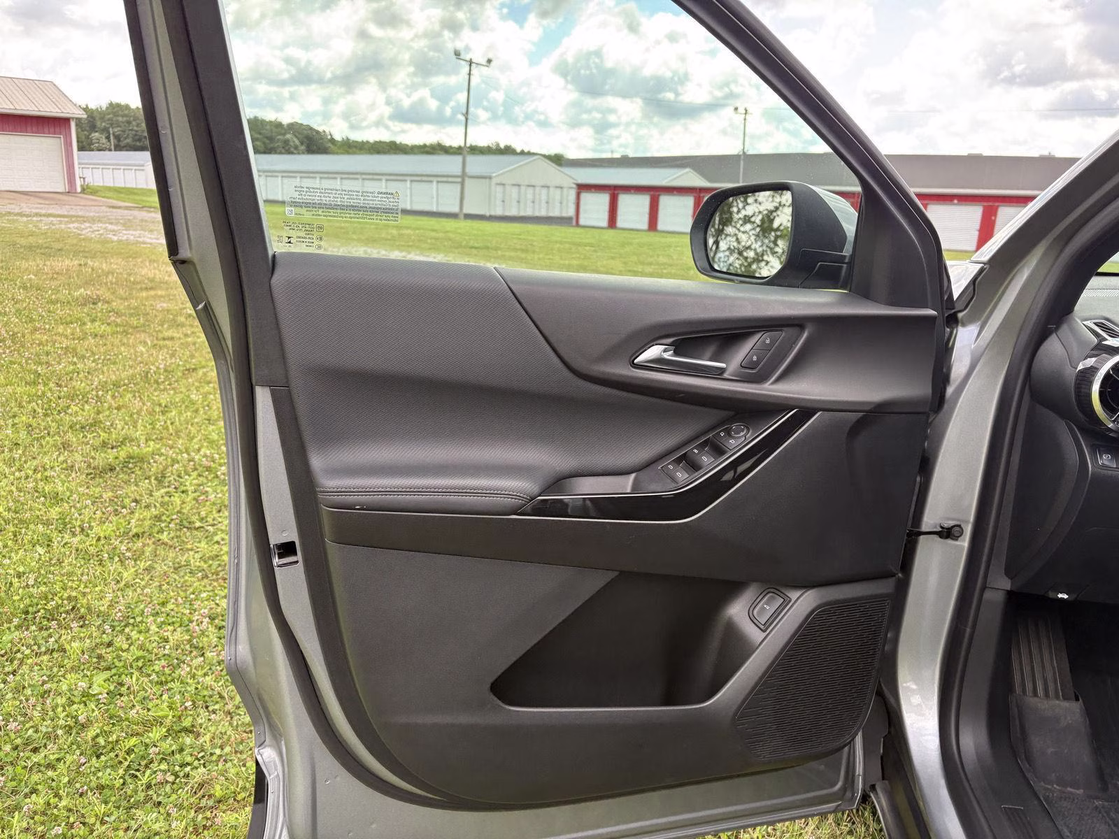 2026 Sterling Gray Metallic Chevrolet Equinox FWD LT FWD SUV