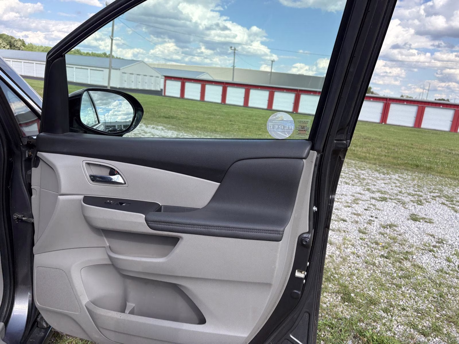 2014 Modern Steel Metallic Honda Odyssey Touring FWD Van