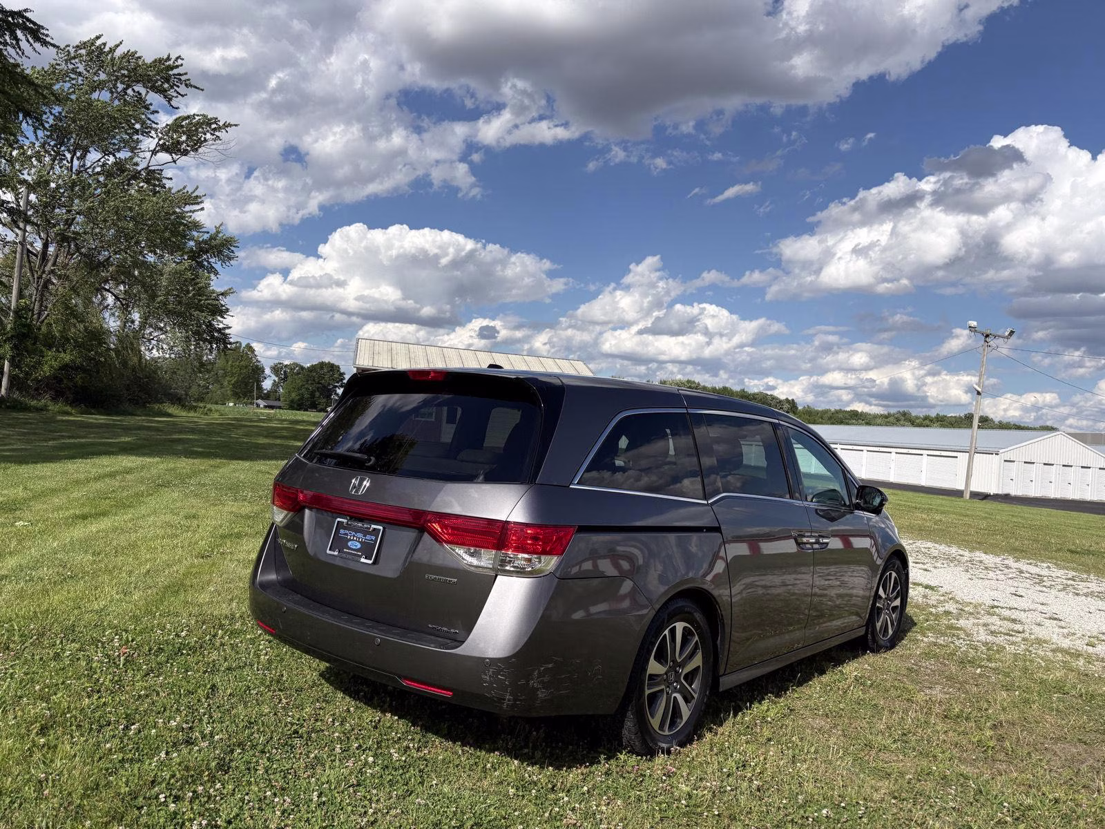 2014 Modern Steel Metallic Honda Odyssey Touring FWD Van
