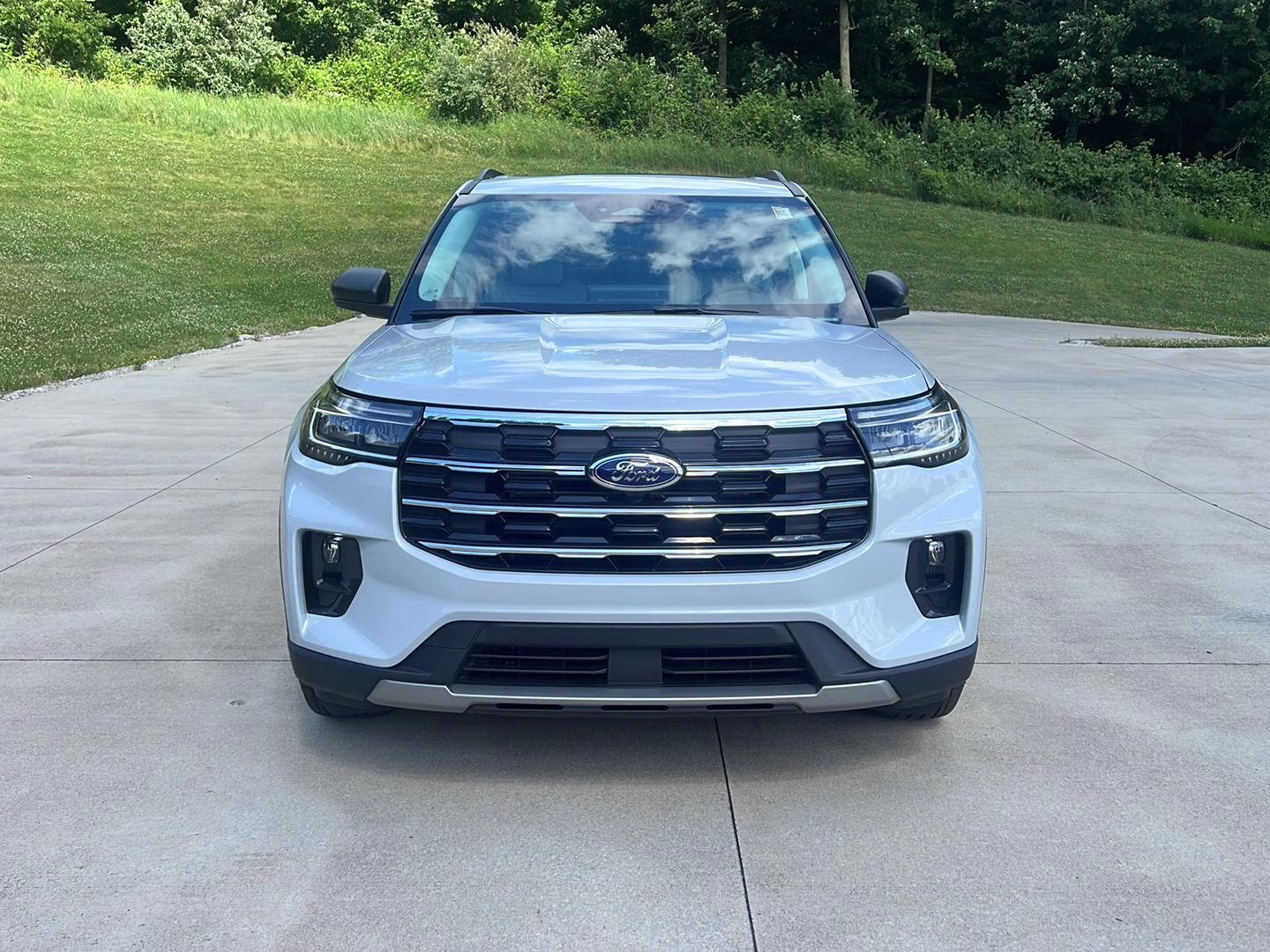 2026 Space White Metallic Ford Explorer Active w/200A Pkg 4X4 SUV
