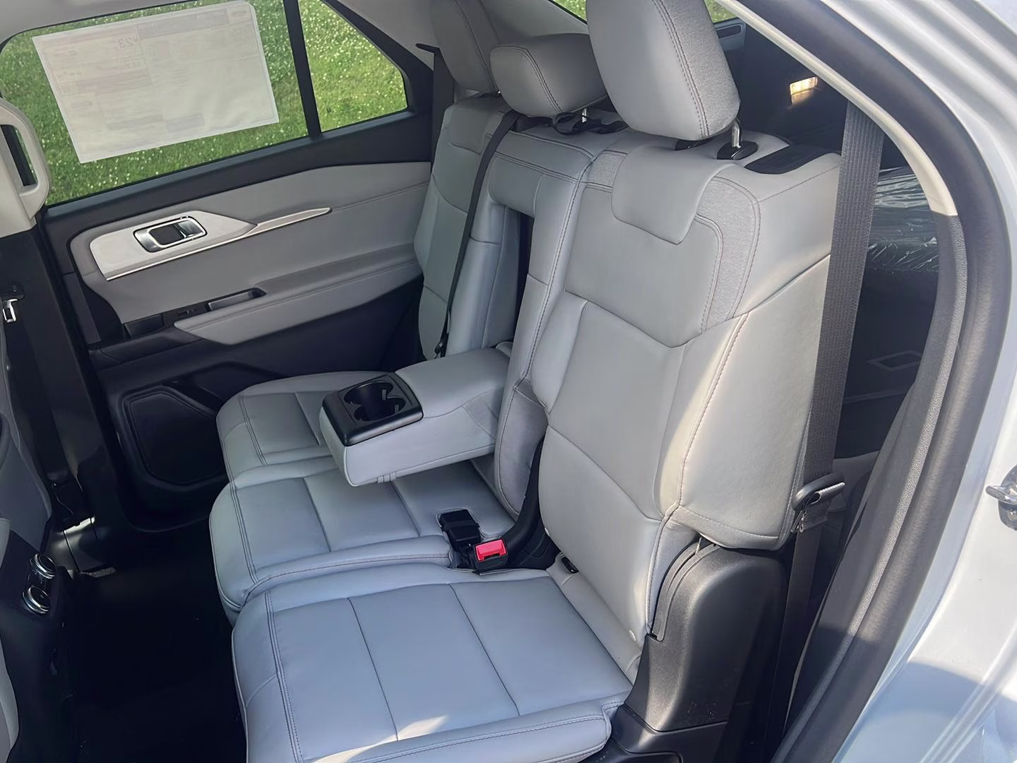 2026 Space White Metallic Ford Explorer Active w/200A Pkg 4X4 SUV