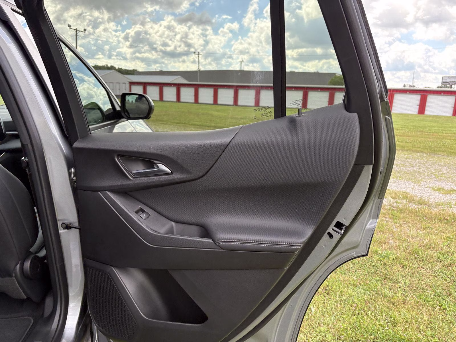 2026 Sterling Gray Metallic Chevrolet Equinox FWD LT FWD SUV