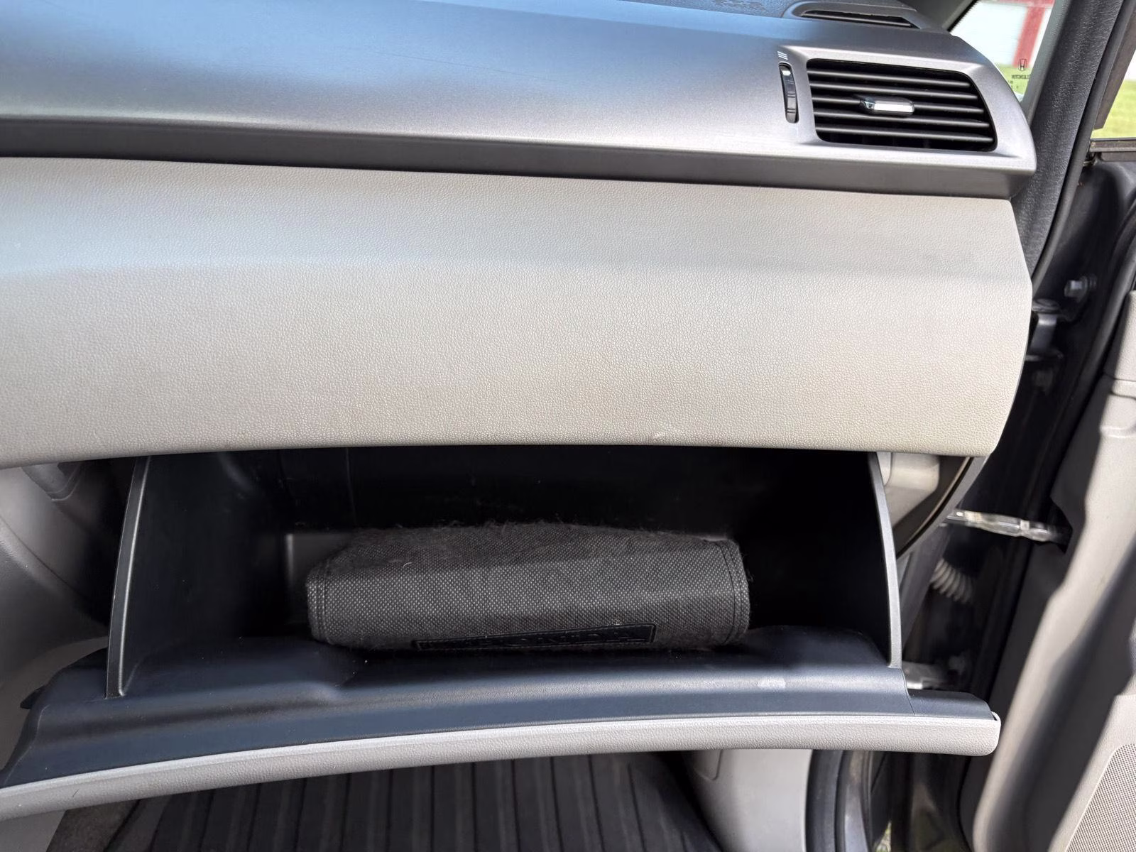 2014 Modern Steel Metallic Honda Odyssey Touring FWD Van