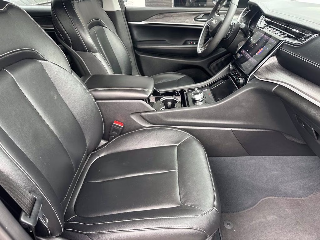 2023 Ember Pearlcoat Jeep Grand Cherokee L Limited 4X4 SUV