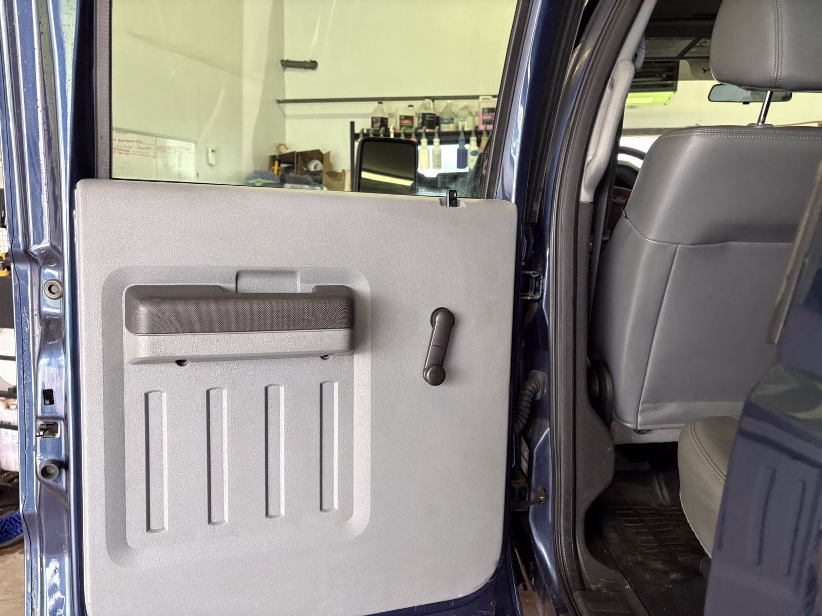 2013 Blue Jeans Metallic Ford Super Duty F-250 SRW XL 4X4 Truck