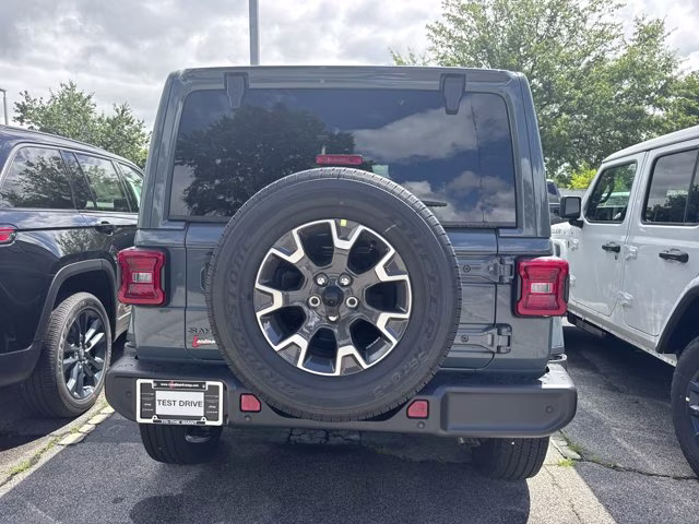 2026 Anvil Clearcoat Jeep Wrangler Sahara 4X4 Convertible