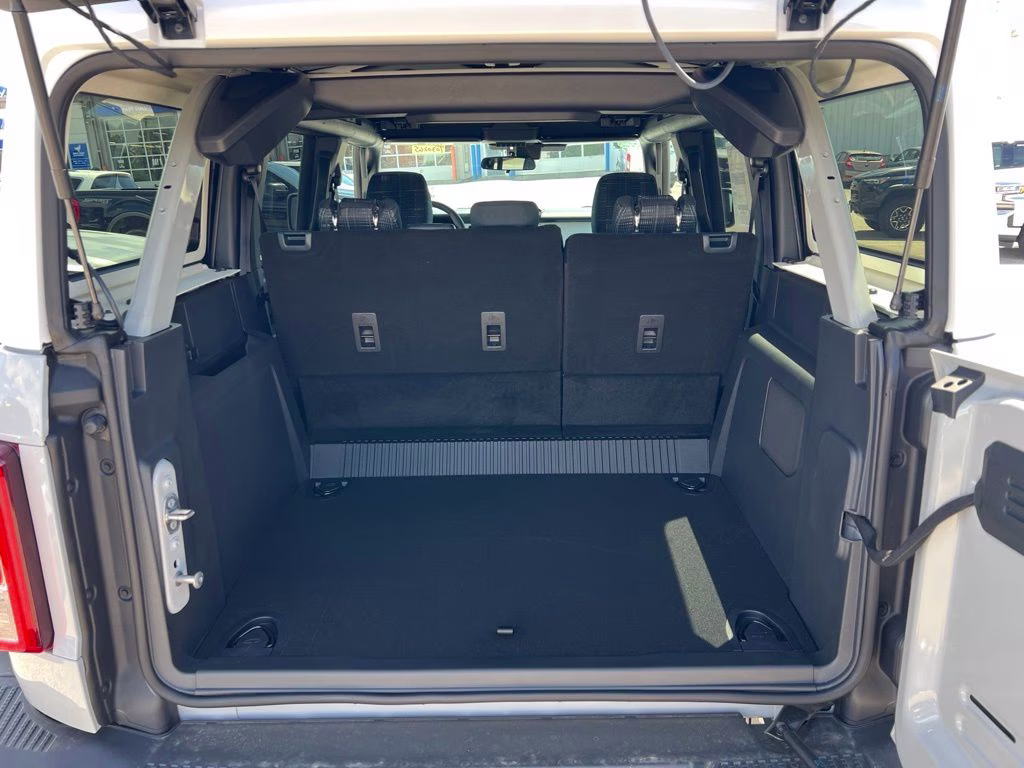 2026 Avalanche Gray Ford Bronco Heritage Edition 4X4 SUV