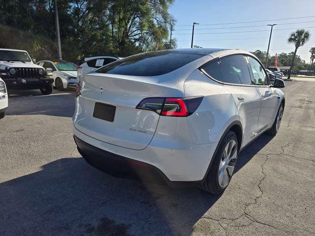 2021 White Tesla Model Y Long Range AWD SUV