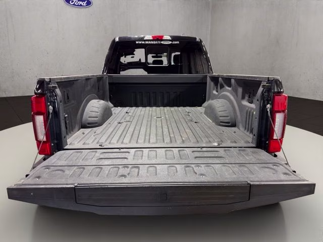 2020 Black Ford Super Duty F-250 SRW 4X4 Truck