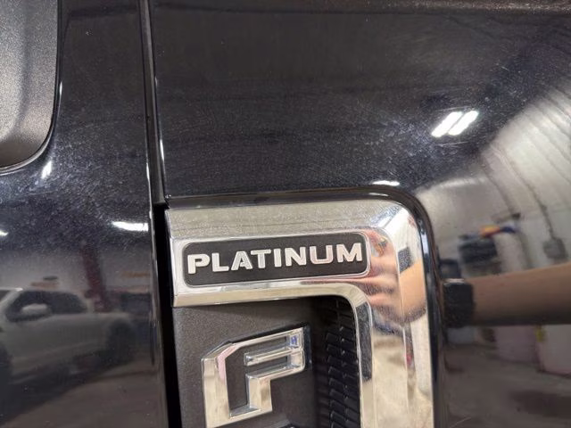 2020 Black Ford Super Duty F-250 SRW 4X4 Truck