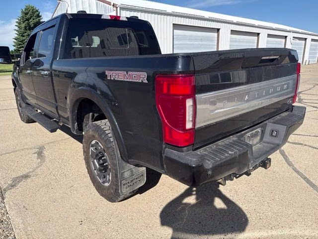 2020 Black Ford Super Duty F-250 SRW Platinum 4X4 Truck