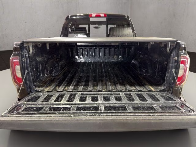2018 Onyx Black GMC Sierra 1500 SLT 4X4 Truck
