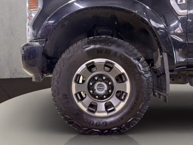 2020 Black Ford Super Duty F-250 SRW 4X4 Truck