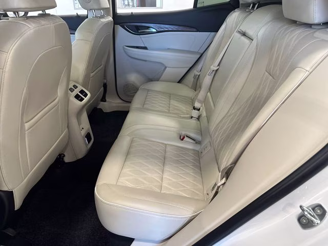 2023 White Frost Tricoat Buick Envision Avenir AWD SUV