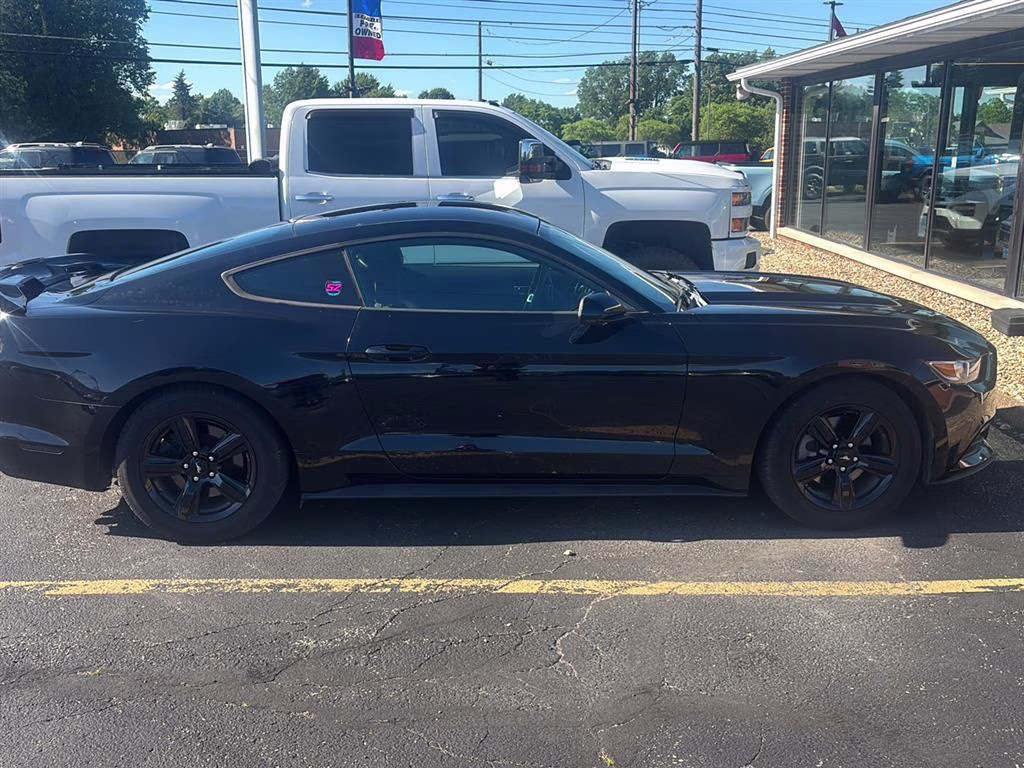 2017 Shadow Black Ford Mustang V6 RWD Fastback