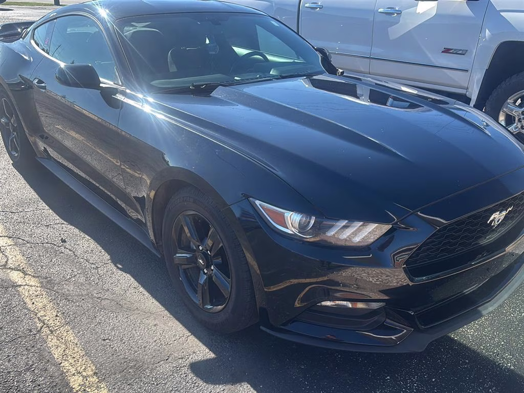 2017 Shadow Black Ford Mustang V6 RWD Fastback