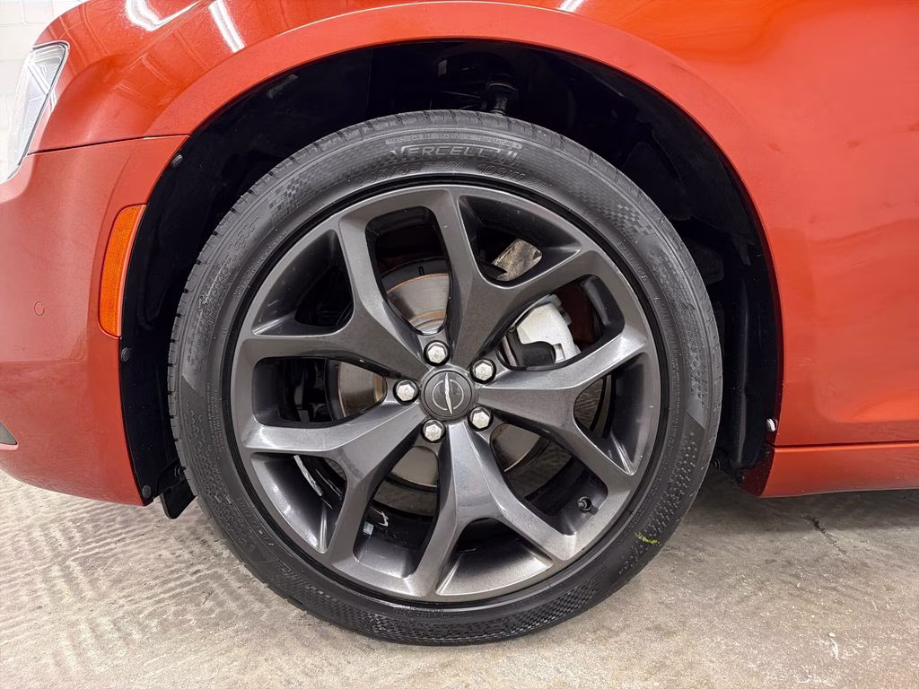 2021 Canyon Sunset Chrysler 300 S RWD Sedan