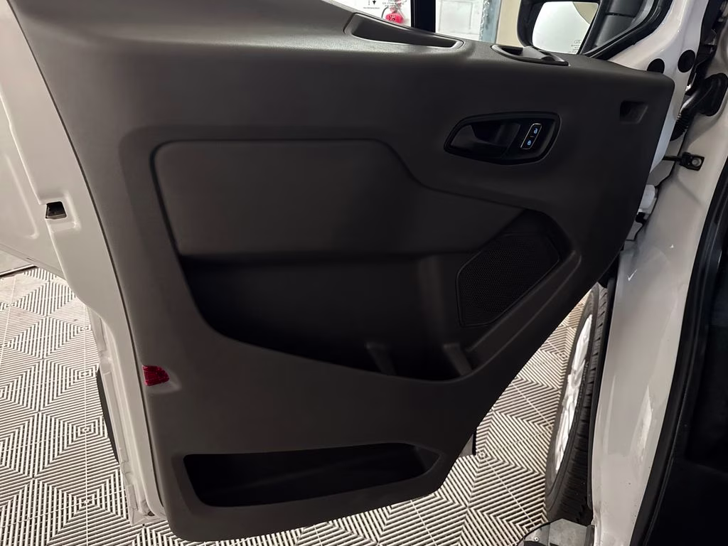 2025 Oxford White Ford Transit-250 Base RWD Van