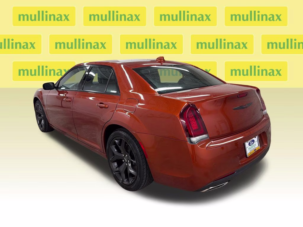 2021 Canyon Sunset Chrysler 300 S RWD Sedan