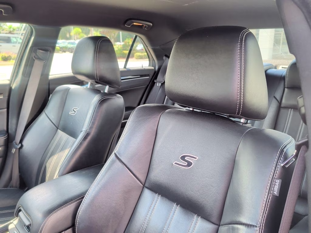 2021 Canyon Sunset Chrysler 300 S RWD Sedan