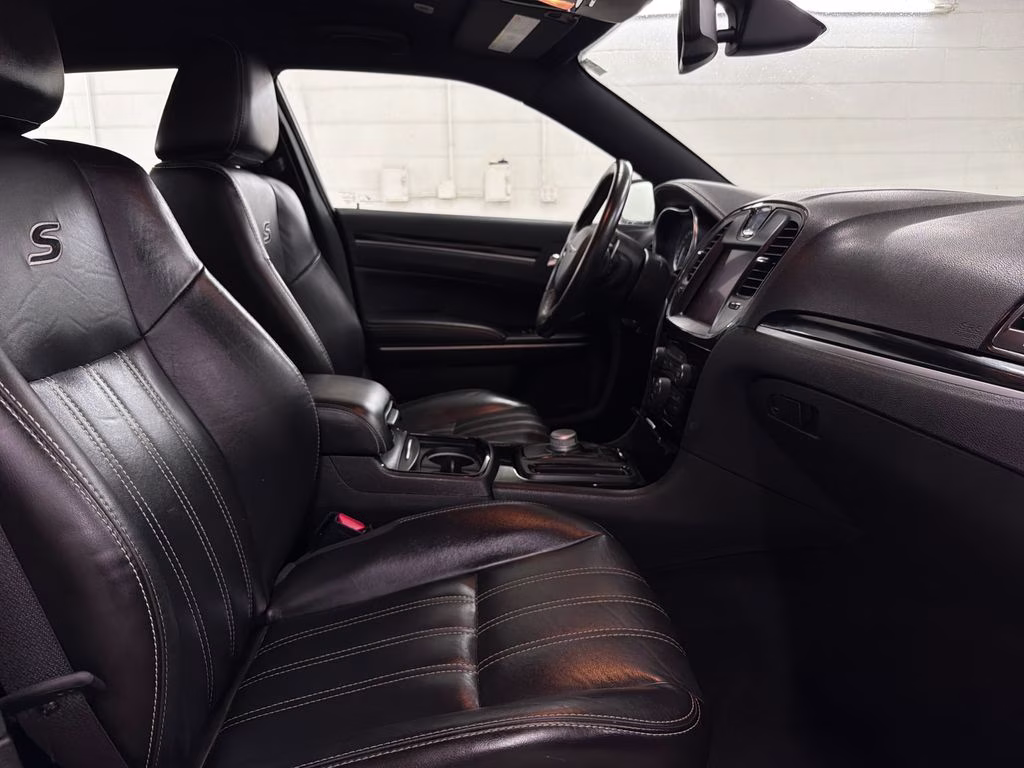 2021 Canyon Sunset Chrysler 300 S RWD Sedan