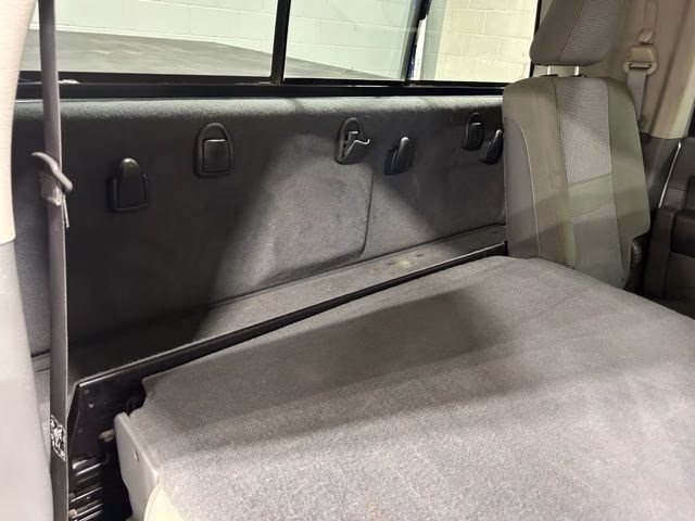 2006 Bright Silver Metallic Clearcoat Dodge Ram 2500 SLT 4X4 Truck