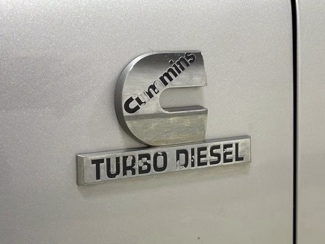 2006 Bright Silver Metallic Clearcoat Dodge Ram 2500 SLT 4X4 Truck