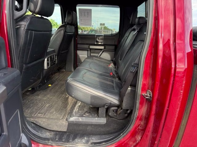 2022 Rapid Red Metallic Tinted Clearcoat Ford Super Duty F-350 SRW Platinum 4X4 Truck